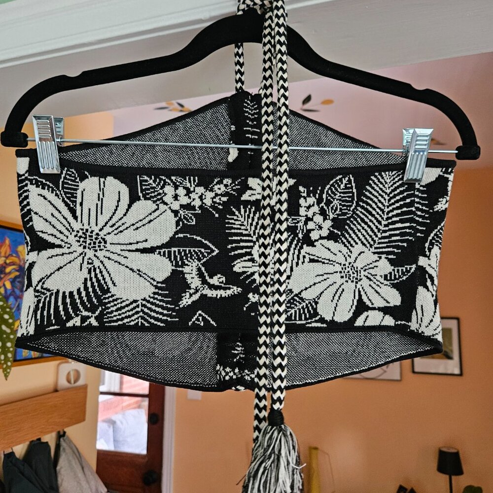 FARM Rio Black and Cream Floral Knit Cropped Strapless Top - Picture 4 of 5